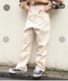 アプレジュール ストレートデニムのサムネイル