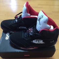 NIKE AIR JORDAN 5 RETRO × supremeのサムネイル