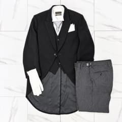 【美品】結婚式モーニングコート A4 8点セットのサムネイル