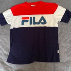 Tシャツ　FILAのサムネイル
