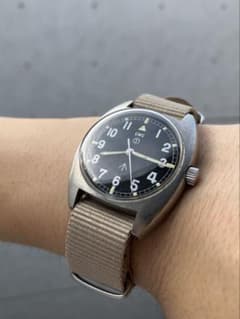 極美品 CWC手巻き時計 1977年製 イギリス軍 W10 - メルカリ