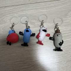カプセルトイ キーホルダー 4点セット 値下げ　 スンスンのサムネイル