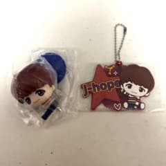 tinytan DNA 一番くじ　j-hope ふりむきフィギュア　チャームのサムネイル