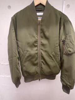 極美品】BEAUTY&YOUTH シンサレート 中綿 MA-1 Mサイズ - メルカリ