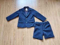 キッズスーツ　100cmのサムネイル