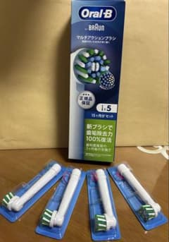 Oral-B マルチアクションブラシ 4本セットのサムネイル