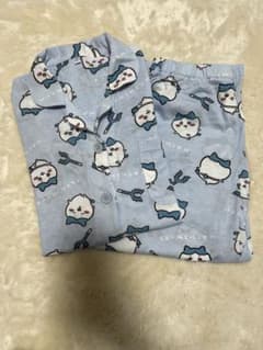 しまむら　ハチワレ　パジャマのサムネイル