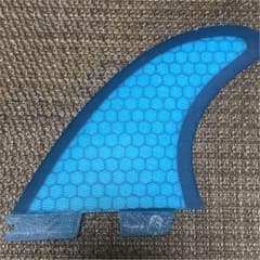 早くも値下げ(^_-)used  FC2トライフィン３本　Lサイズのサムネイル