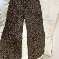レオパード柄 ワイドデニムパンツのサムネイル