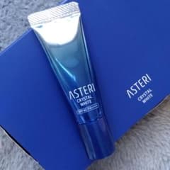 ASTERI クリスタルホワイト ファンデーション  5gのサムネイル