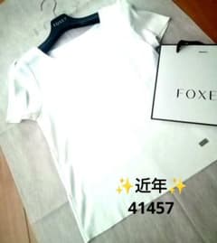 【週末限定お値下げ】近年✨フォクシー　ジェリービーン　41457　　38 近年✨フォクシー ジェリービーン 41457 ロゴプレート ニット 38