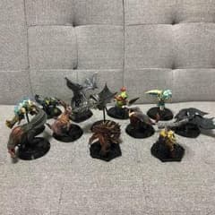 モンスターハンター スタンダードモデル まとめ売り 12体 中古品のサムネイル