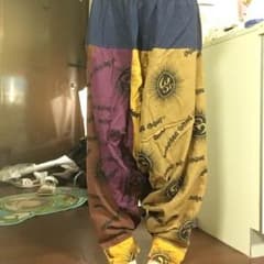 サルエルパンツのサムネイル