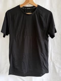 PUMA ブラック Tシャツ Sサイズのサムネイル