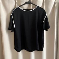 ブラック 半袖 トップス サイズ40/Lのサムネイル