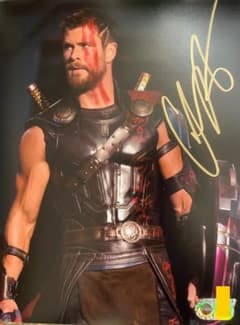 クリス・ヘムズワース 　直筆サイン入りフォト　マイティ・ソー アベンジャーズ クリス・ヘムズワース 直筆サイン入りフォト マイティ・ソー