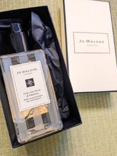 Jo Malone London イングリッシュ ペアー&フリージア ボディ&…のサムネイル