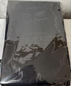 HYDE SNOW MONSTER HOTEL 2025 特典 ボストンバッグ - メルカリ