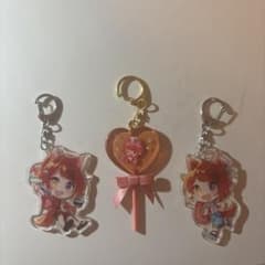 すとぷり 莉犬くんアクリルキーホルダー 3点セットのサムネイル