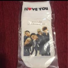 BIGBANG 靴下のサムネイル