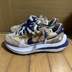 SACAI ×NIKE VAPORWAFFLE DD1875-200 スニーカーのサムネイル