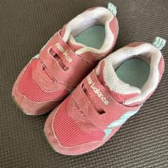 ニューバランス　１５センチのサムネイル