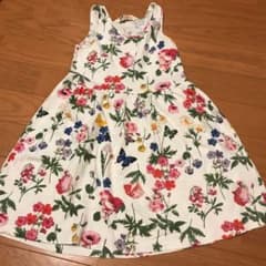 H&M 花柄ワンピース 110のサムネイル