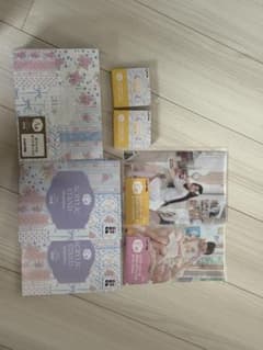 ILLIT一番くじ（A賞 C賞×2 D賞×2 E賞×2）セット売りのサムネイル