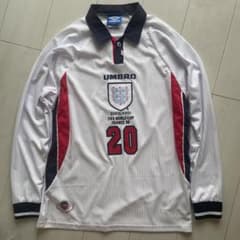 【激レア】UMBRO 98年フランスW杯イングランド代表　オーウェン 激レア】UMBRO 98年フランスW杯イングランド代表 オーウェン - メルカリ
