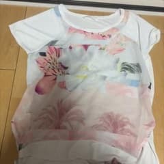 ZARA COLLECTION 半袖ブラウス 花柄のサムネイル