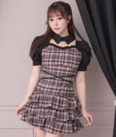 pium カットアウトクロスティアードワンピース ピンクチェックのサムネイル
