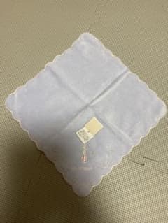 ジルスチュアート　ハンカチ　畳ジワありのサムネイル