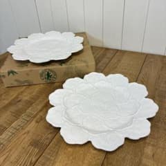 新品 ボルダロ ピニェイロ ゼラニウム チャージャープレート 2枚ポルトガル食器 新品 ボルダロ ピニェイロ ゼラニウム チャージャープレート 2枚