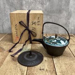 D-5 光琳梅 寿堂作 燗瓶 銚子 急須 茶道具 骨董品 金属工芸 鉄瓶 木箱