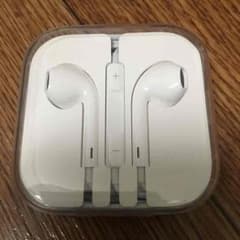 iPhone純正イヤフォン 未開封新品のサムネイル