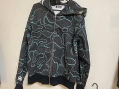 bapeパーカーのサムネイル