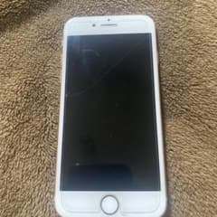 iPhone8 ゴールドのサムネイル