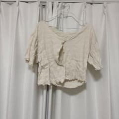 ベージュ シャーリング ブラウス 半袖のサムネイル