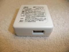 au 純正 ACアダプタ03 充電器のみ 0301PQA 値下げしましたのサムネイル