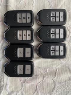 ホンダ　スマートキー7個セットのサムネイル