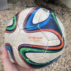 adidas サッカーボール 2014 FIFAブラジル ワールドカップ4号球 - メルカリ