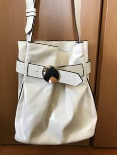 ザラ  ZARA  ショルダーバッグ  白 新品同様のサムネイル