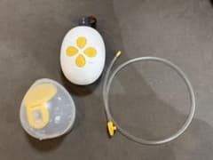 メデラ 電動搾乳機 ソロハンズフリー電動さく乳器のサムネイル