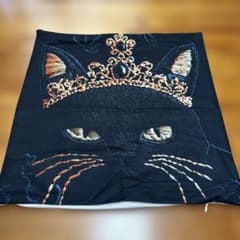 猫 クッションカバー 黒 王冠デザイン　2枚セット