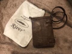 Genuine Crocodile Skin ワニ革ショルダーバッグのサムネイル