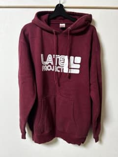 LATE PROJECT パーカー バーガンディ XXLのサムネイル