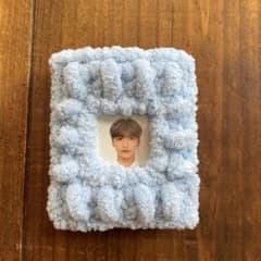 ハンドメイド 証明写真ケース 硬質ケース 水色 ニットのサムネイル