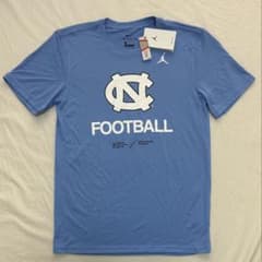 ノースカロライナ・ターヒールズ フットボールシャツ ゲームシャツ 新品]ノースカロライナ ターヒールズ Tシャツ フットボール ジョーダン