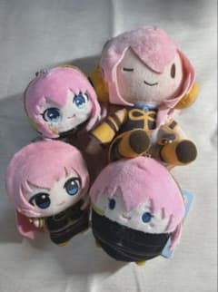 巡音ルカ　ぬいぐるみ　マスコット　4個セットのサムネイル