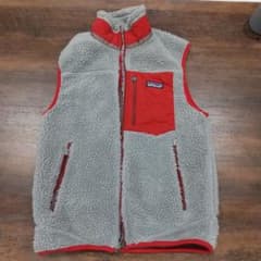 patagoniaフリースベストのサムネイル
